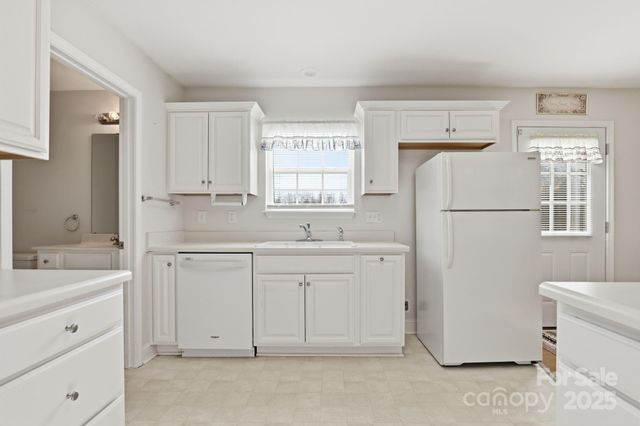 158 Polly Drive, Statesville, NC 28625