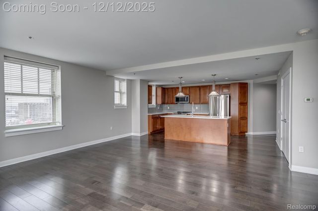 525 W LAFAYETTE Boulevard 18D, Detroit, MI 48226