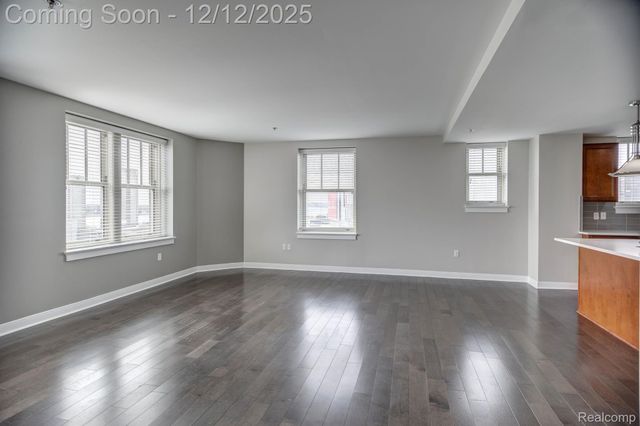 525 W LAFAYETTE Boulevard 18D, Detroit, MI 48226