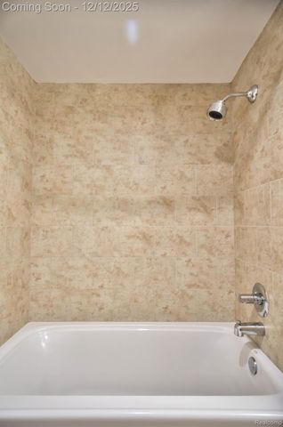 525 W LAFAYETTE Boulevard 18D, Detroit, MI 48226