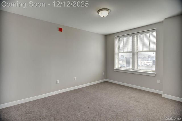 525 W LAFAYETTE Boulevard 18D, Detroit, MI 48226