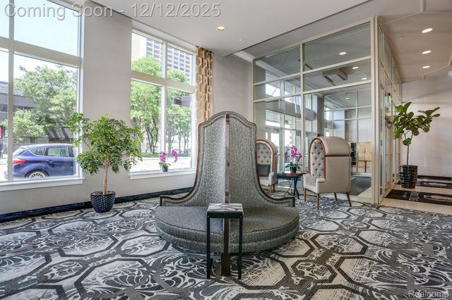 525 W LAFAYETTE Boulevard 18D, Detroit, MI 48226