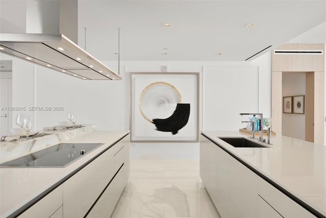 18501 Collins Ave 2504, Sunny Isles Beach, FL 33160