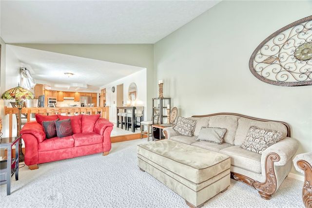 629 Guinevere Drive, Greece, NY 14626