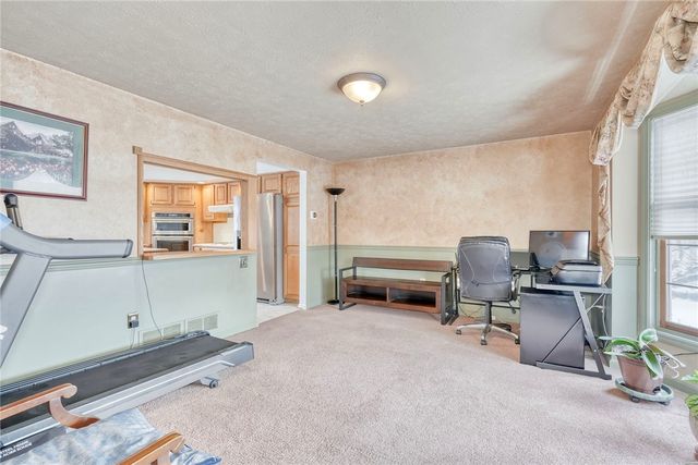 629 Guinevere Drive, Greece, NY 14626