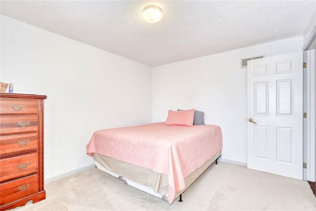 629 Guinevere Drive, Greece, NY 14626