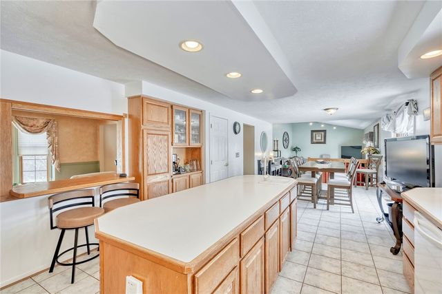 629 Guinevere Drive, Greece, NY 14626