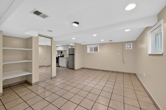 1807 N KEELER Avenue, Chicago, IL 60639