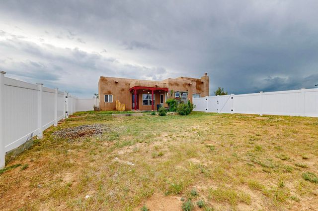 30 DARDENNE Court, Edgewood, NM 87015
