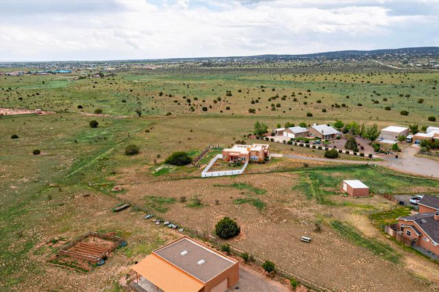 30 DARDENNE Court, Edgewood, NM 87015