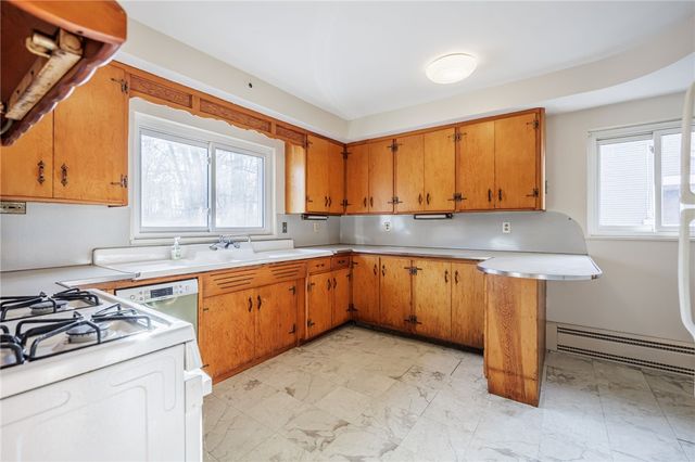 43 River Meadow Drive, Henrietta, NY 14623