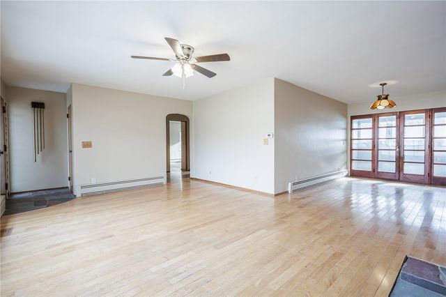 43 River Meadow Drive, Henrietta, NY 14623