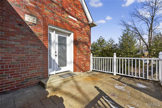 5435 Christy Avenue, St Louis, MO 63116