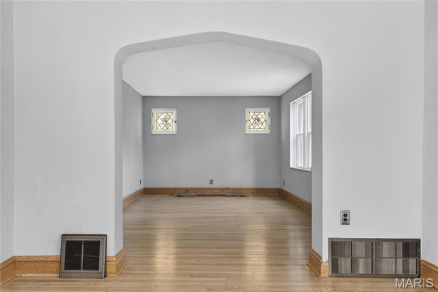 5435 Christy Avenue, St Louis, MO 63116