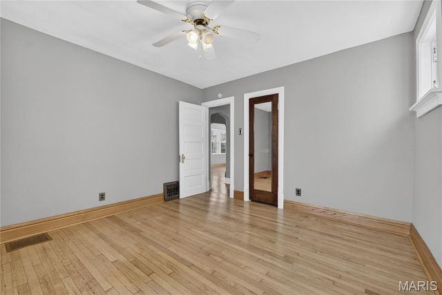 5435 Christy Avenue, St Louis, MO 63116