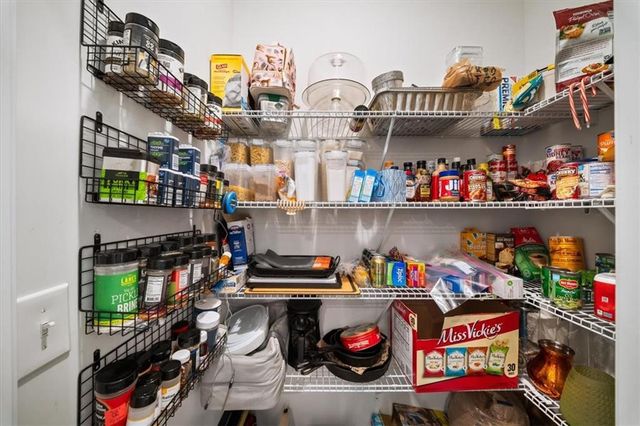 5137 Sidney Square Drive, Flowery Branch, GA 30542