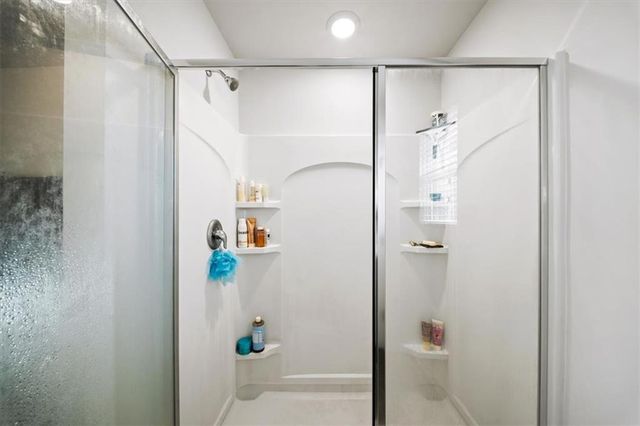 5137 Sidney Square Drive, Flowery Branch, GA 30542