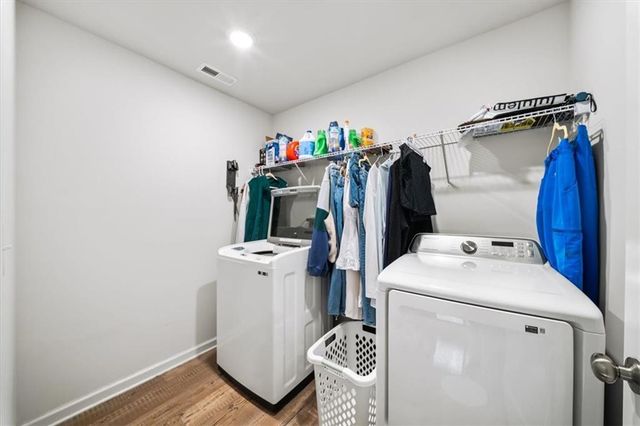 5137 Sidney Square Drive, Flowery Branch, GA 30542