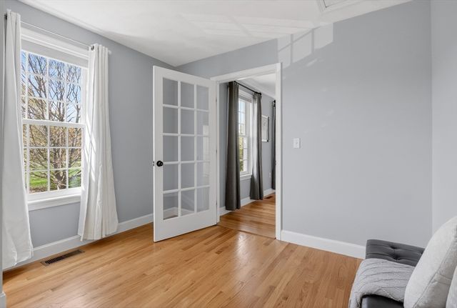 2 Bartlett Road, Westford, MA 01886
