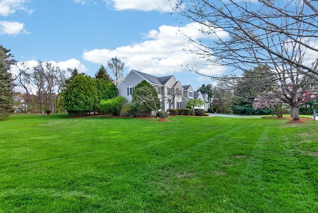 2 Bartlett Road, Westford, MA 01886