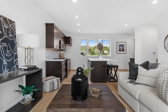 1031 Pacific Street, Kansas City, MO 64106