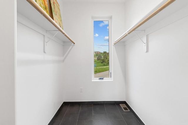 1031 Pacific Street, Kansas City, MO 64106