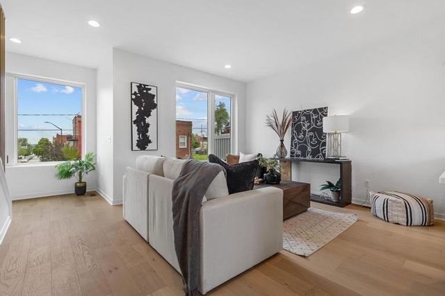 1031 Pacific Street, Kansas City, MO 64106