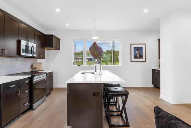 1031 Pacific Street, Kansas City, MO 64106