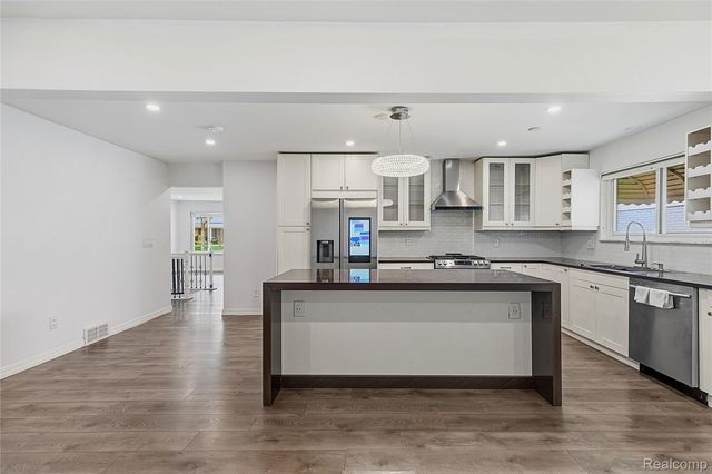 14630 Rice Drive, Sterling Heights, MI 48313