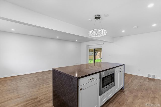 14630 Rice Drive, Sterling Heights, MI 48313