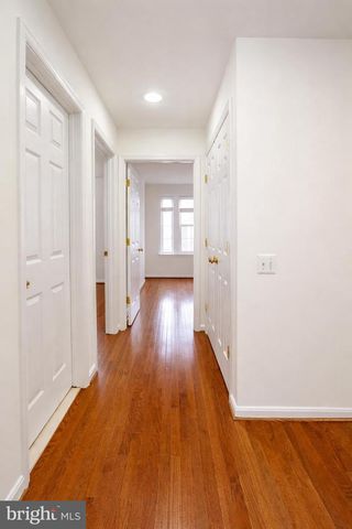 2448 LEYLAND RIDGE RD, Herndon, VA 20171