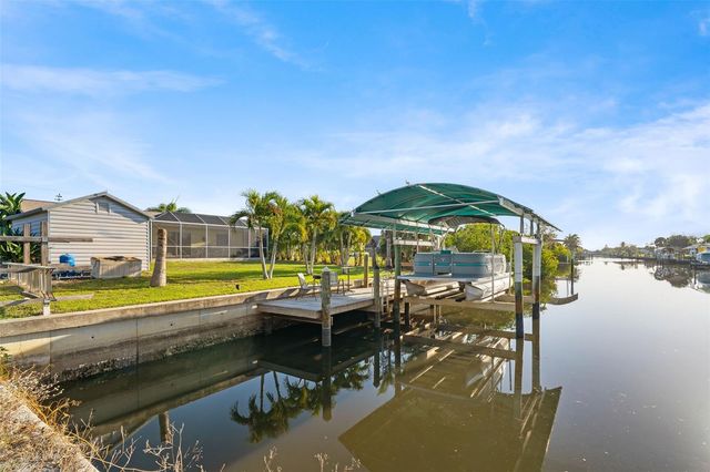 18234 AVONSDALE CIRCLE, Port Charlotte, FL 33948