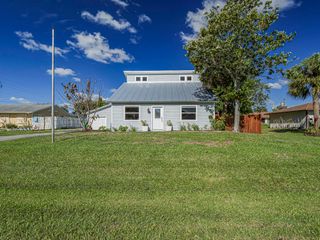 680 Mulberry Street, Sebastian, FL 32958