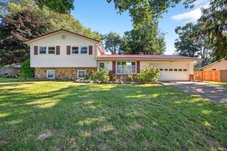 1620 E Cherry Lane, Bloomington, IN 47401
