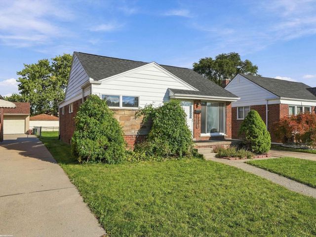 22786 Saxony Avenue, Eastpointe, MI 48021