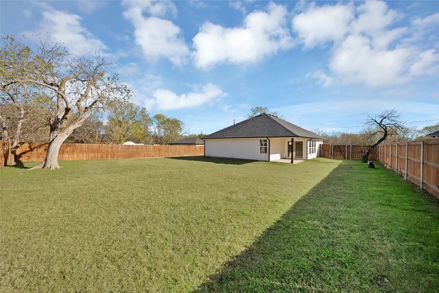 223 Jones Street, Sanger, TX 76266