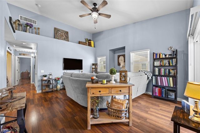 2053 Gravel Hill Street 201, Las Vegas, NV 89117