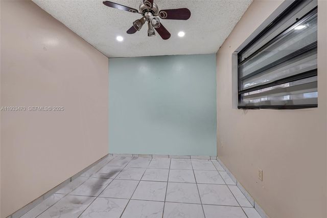 15035 NW 88th Ct, Miami Lakes, FL 33018