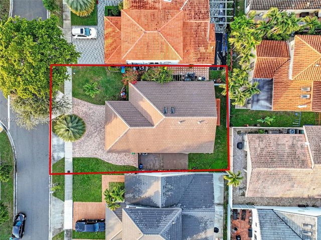 15035 NW 88th Ct, Miami Lakes, FL 33018