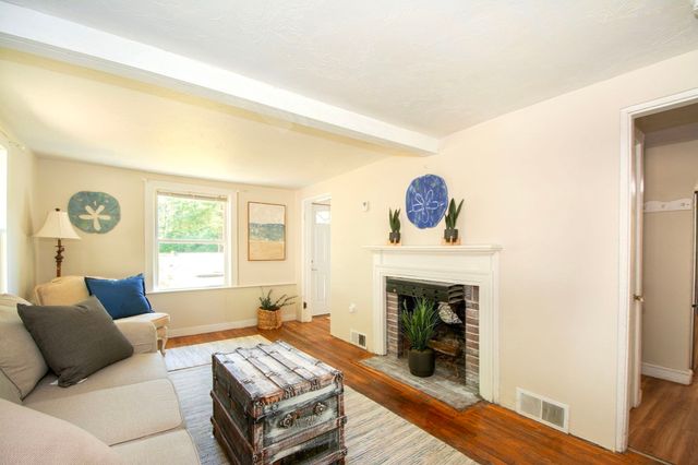 399 Plain Street, Marshfield, MA 02050