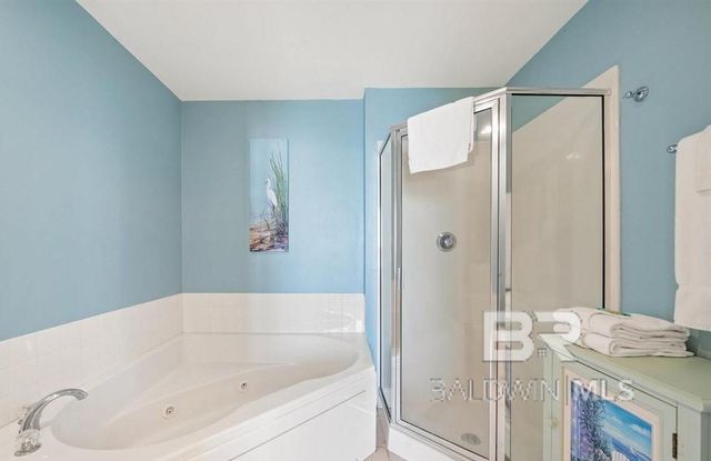 455 E Beach Boulevard 1402, Gulf Shores, AL 36542