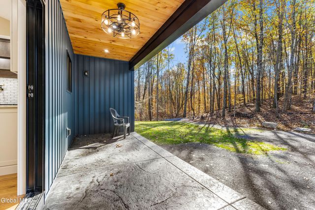 82 Luther Road, Stillwater, NY 12866