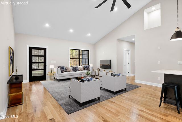 82 Luther Road, Stillwater, NY 12866