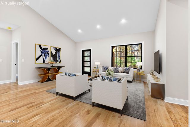 82 Luther Road, Stillwater, NY 12866