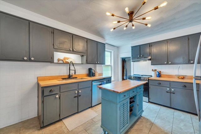 2112 Denniston AVE SW, Roanoke, VA 24015