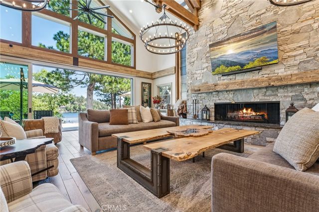 27720 Hamiltair Drive, Lake Arrowhead, CA 92352