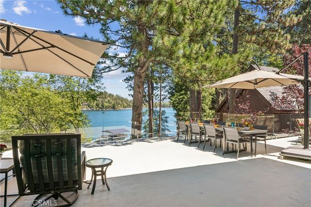 27720 Hamiltair Drive, Lake Arrowhead, CA 92352