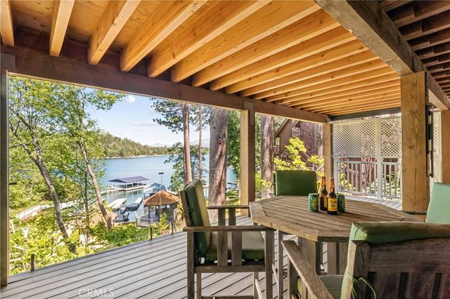 27720 Hamiltair Drive, Lake Arrowhead, CA 92352