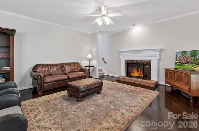 15819 Breton Brook Street, Huntersville, NC 28078