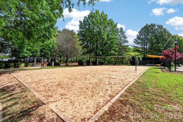 15819 Breton Brook Street, Huntersville, NC 28078